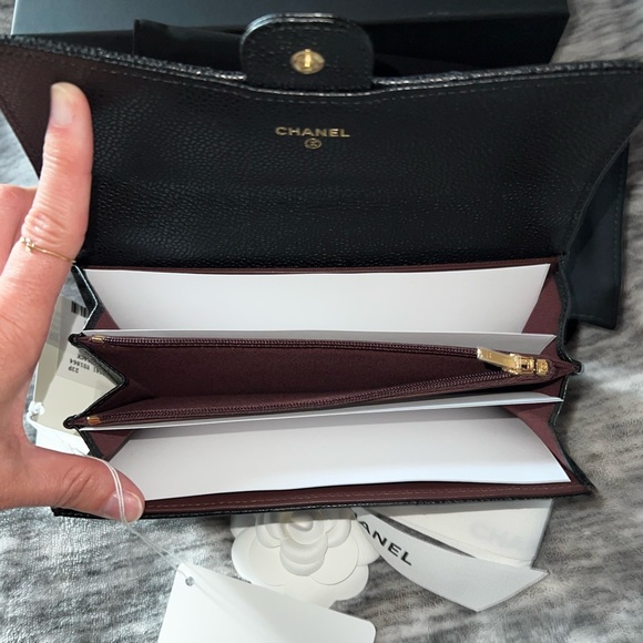 CHANEL LONG CLASSIC FLAP WALLET CAVIAR SKIN CC LOGO - Picture 9 of 11
